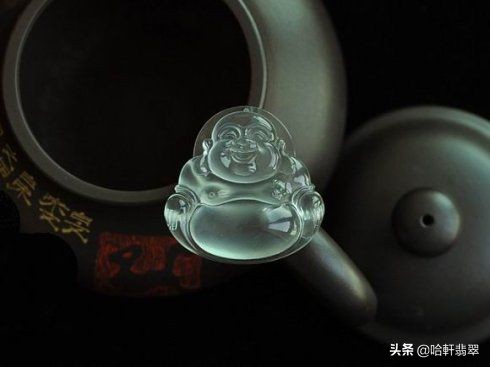 翡翠为什么都雕刻佛像,翡翠佛像的面部雕刻技巧