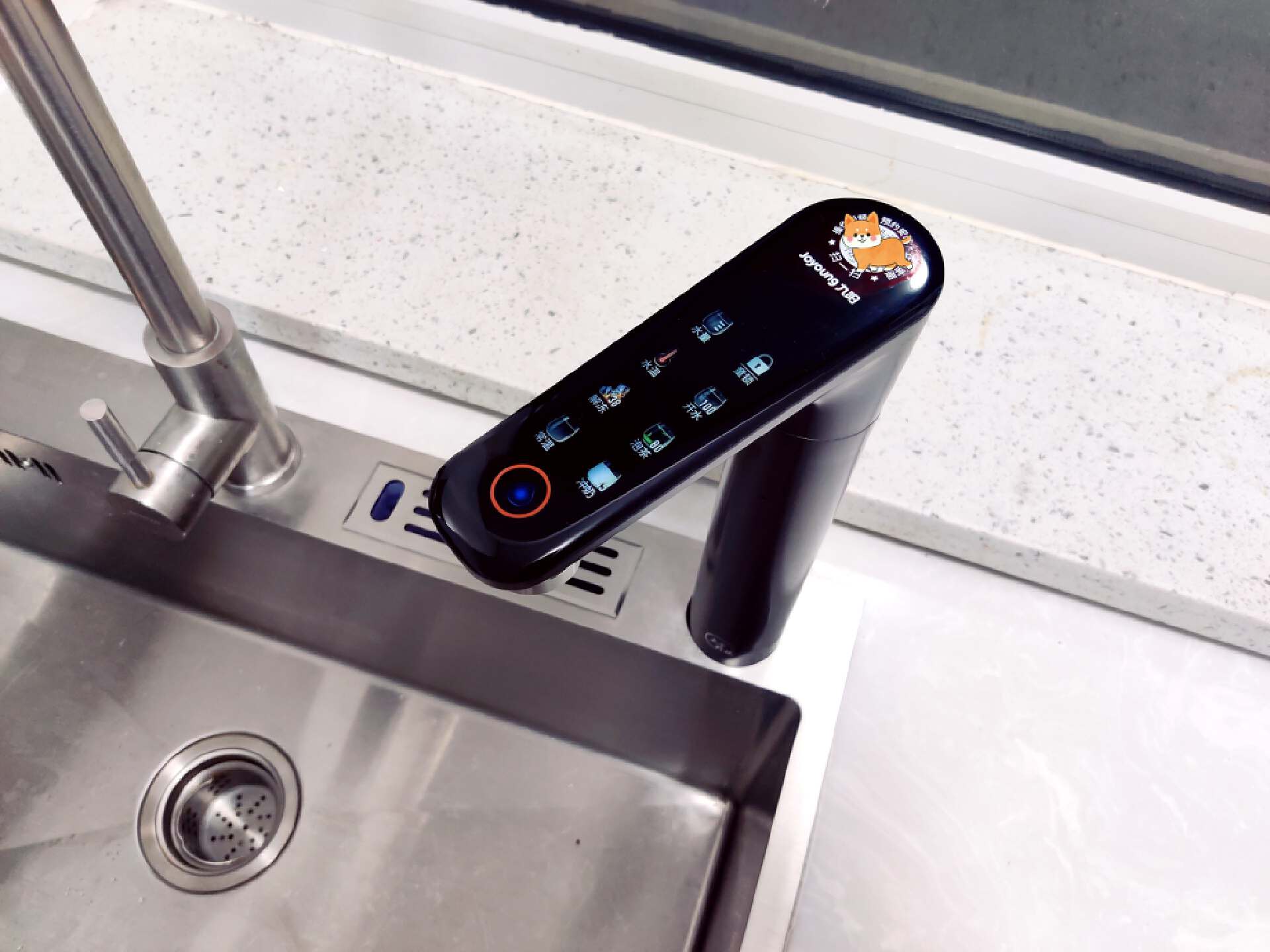 九阳热小净净水器最新款,九阳加热净水一体机r1和r3的区别