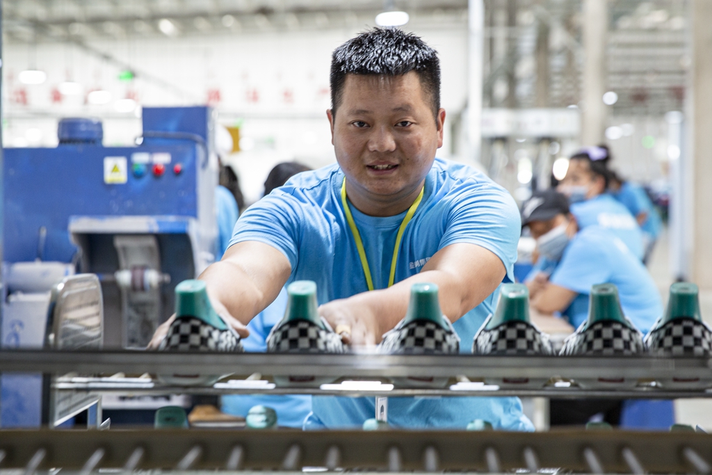 「建州七十」乐美携手共谱乡村振兴曲家乡巨变美姑人有了新盼头