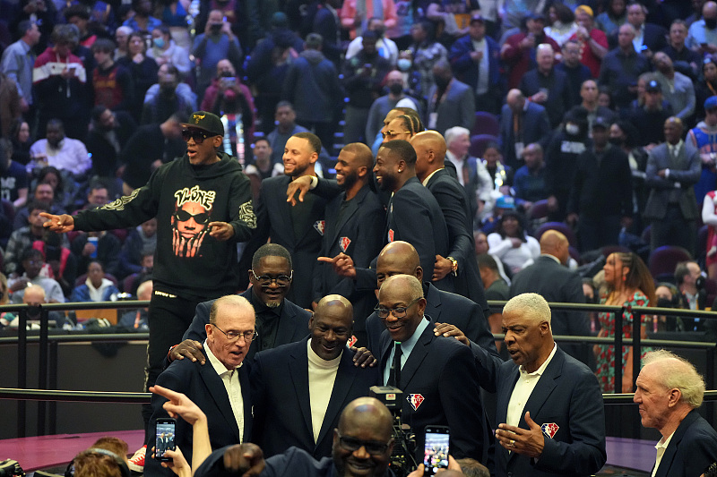 詹姆斯战胜勇士赛后咆哮,詹姆斯首次承认不能战胜勇士