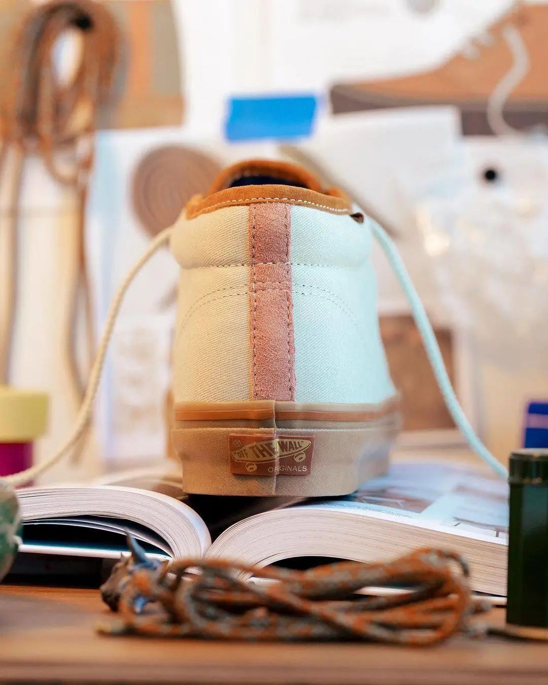 vansvault联名,大怪兽上脚的vansvault联名