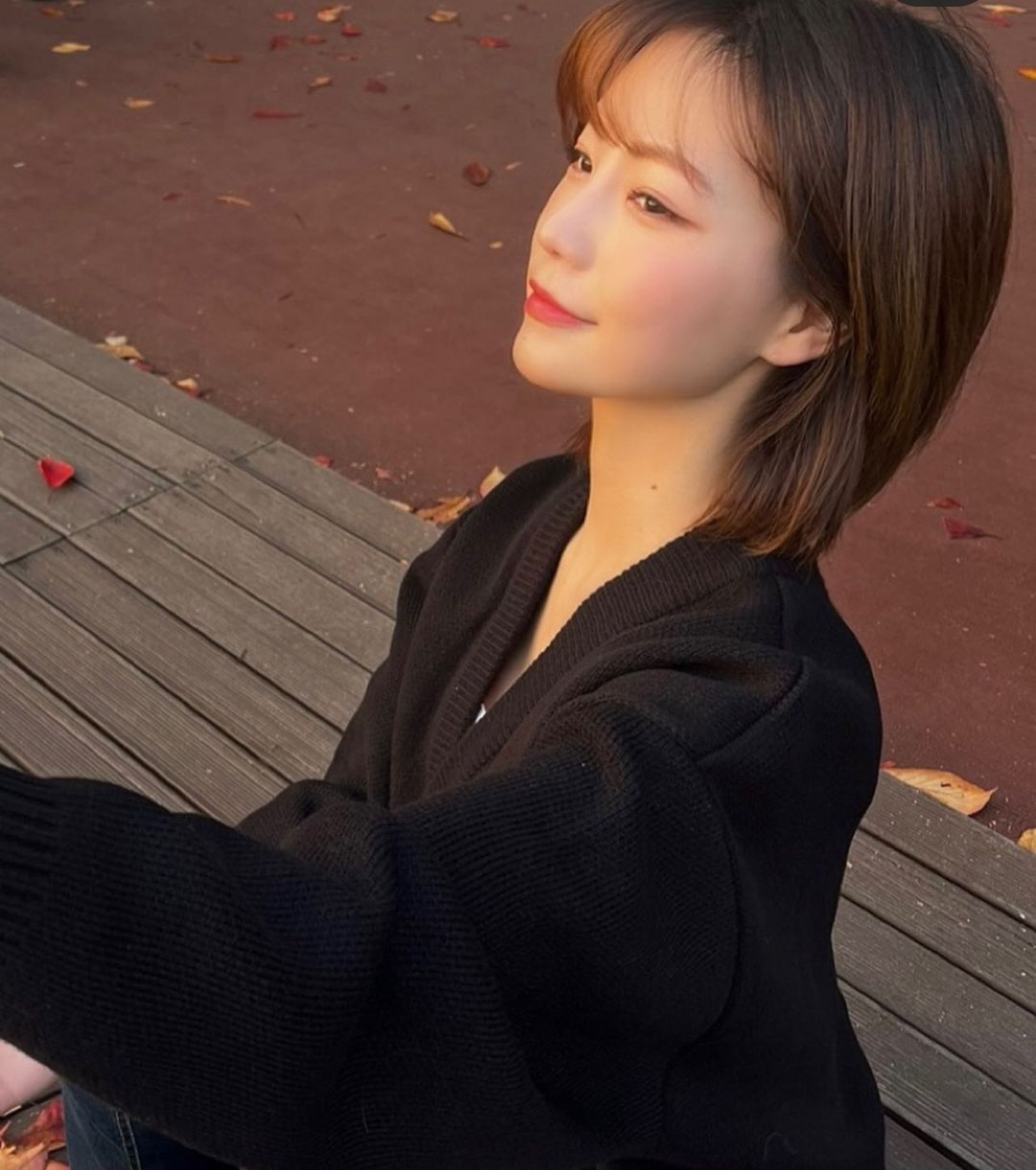 甜酷短发发型圆脸,甜妹短发女生