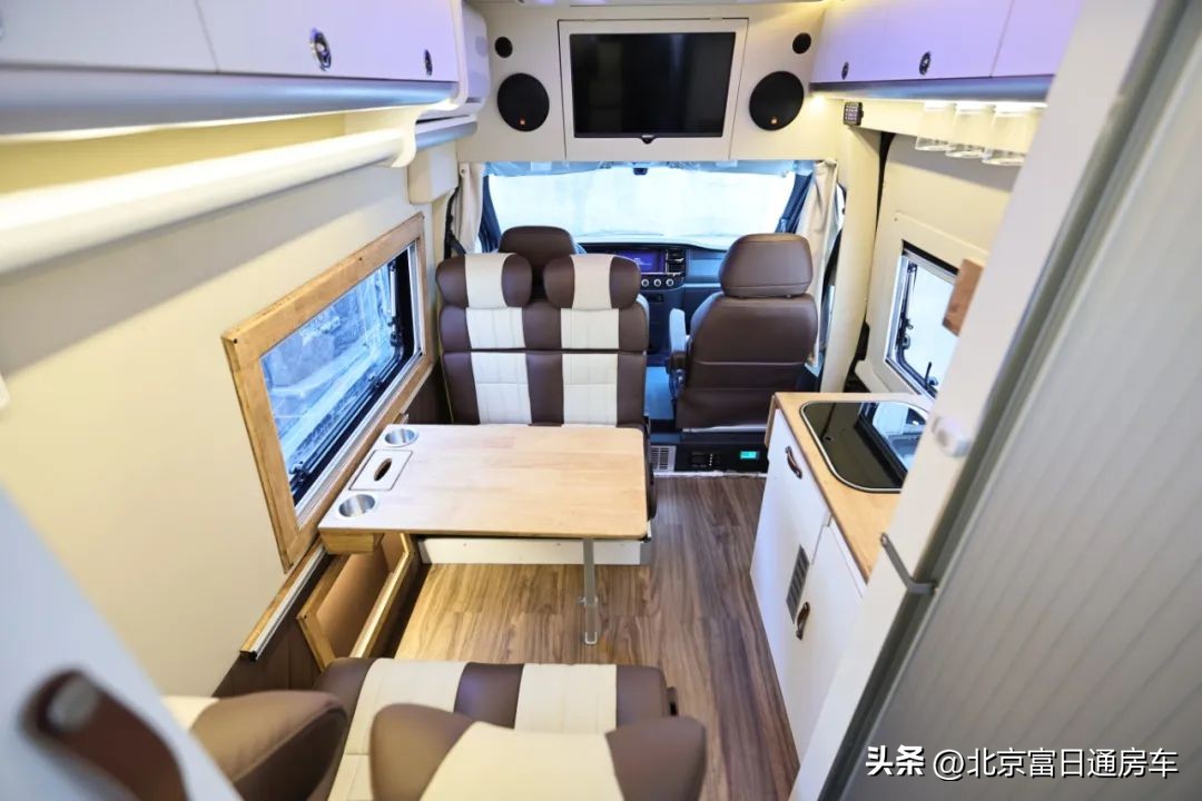 福特黑豹露营车,福特露营小房车