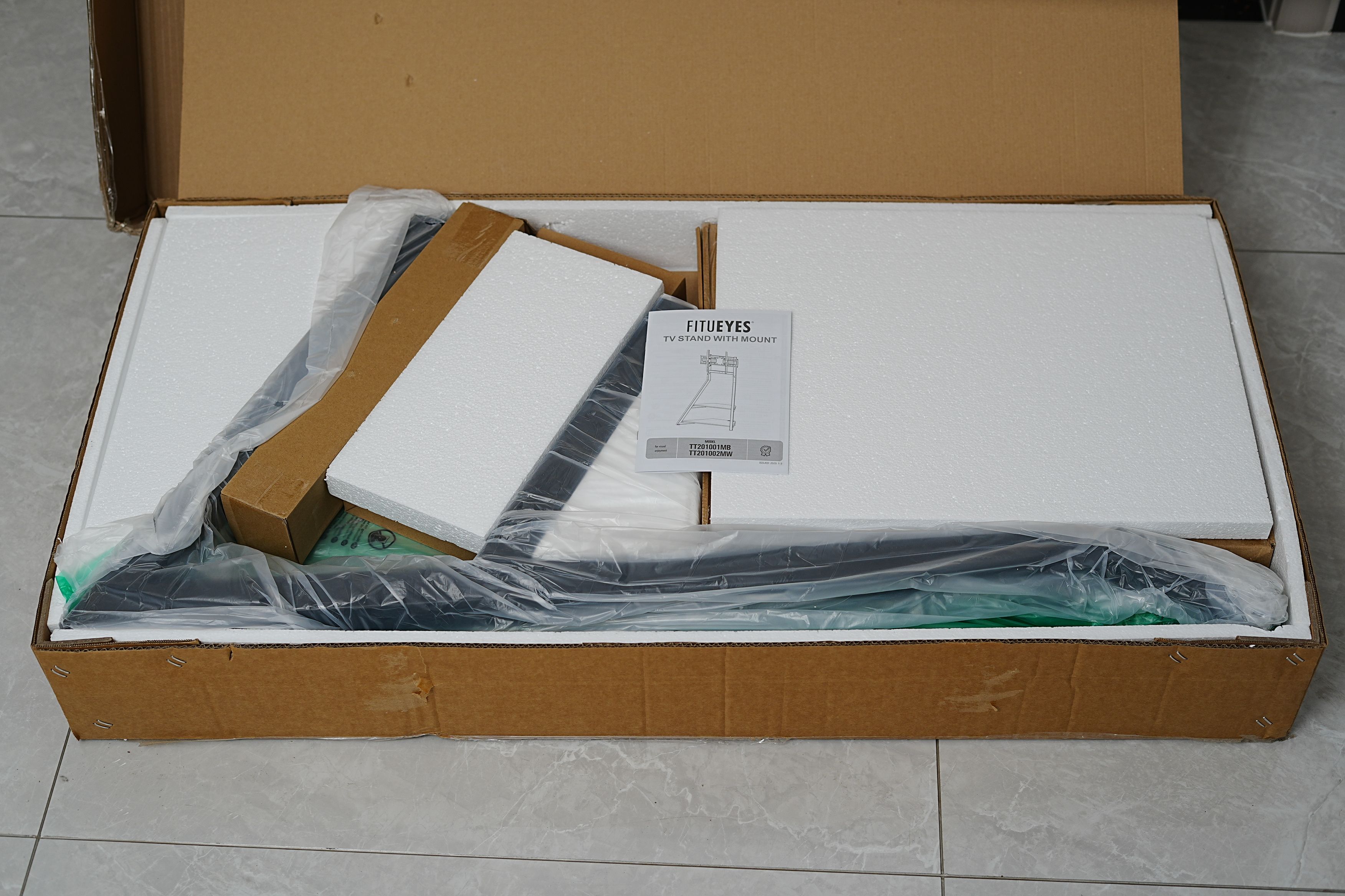 小户型电视支架怎么选购,多种电视挂墙支架评测