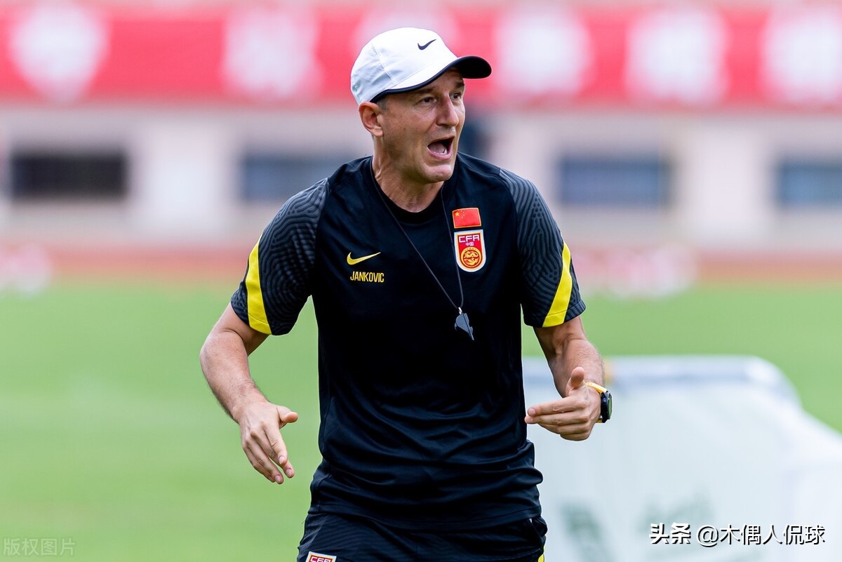 扬科维奇接替李铁吗,扬科维奇会接替主帅吗