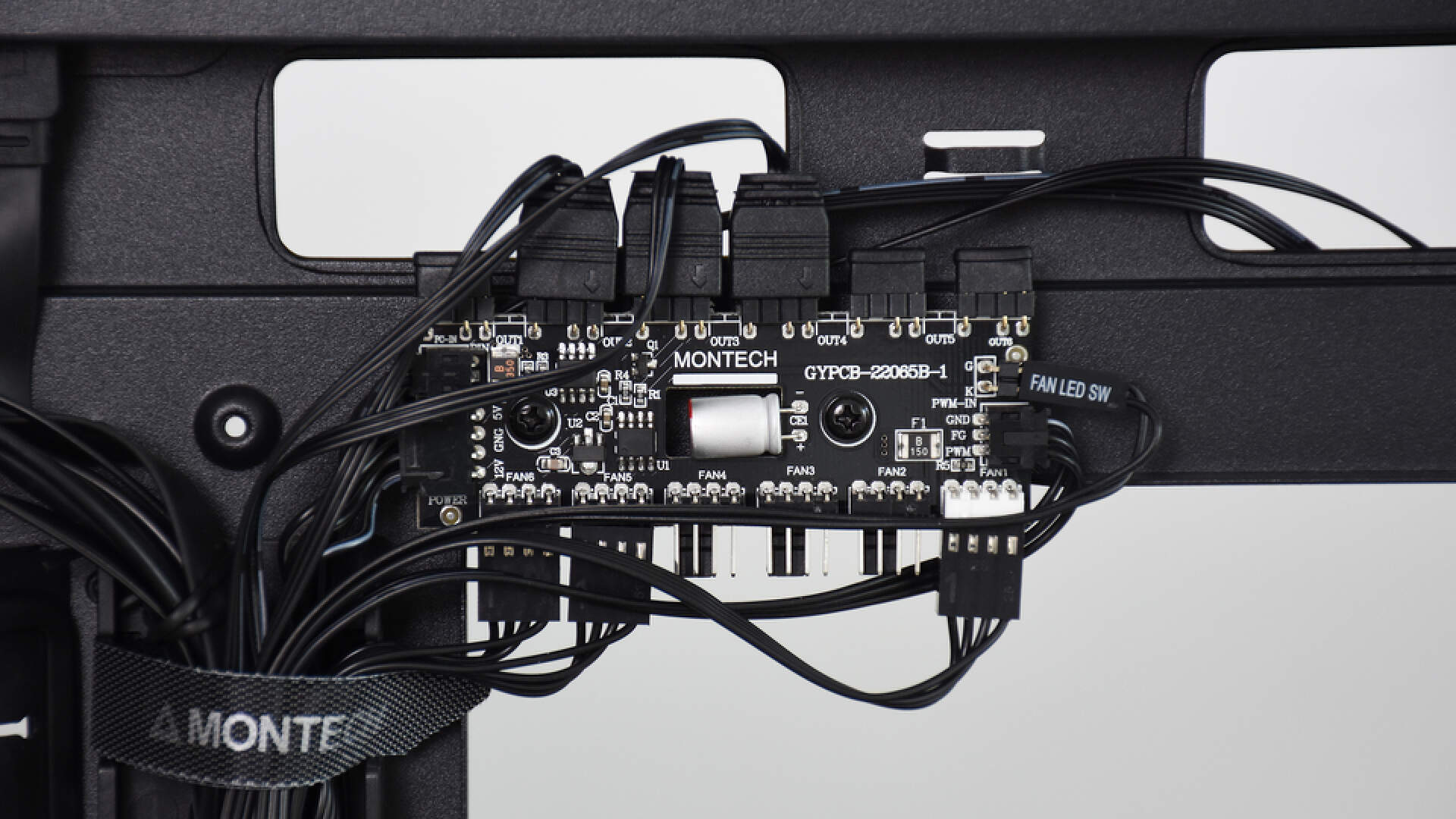 montechskytwo机箱在哪买,montechskytwo机箱需要几个风扇