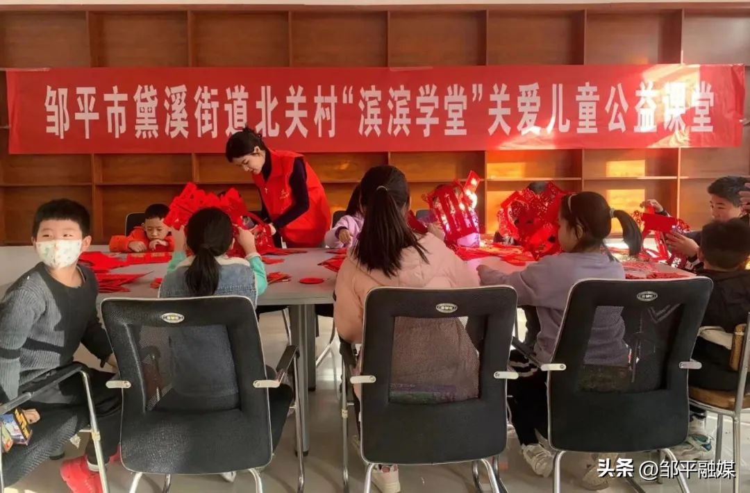 庆元宵赏花灯花灯制作,巧做花灯闹元宵怎么做