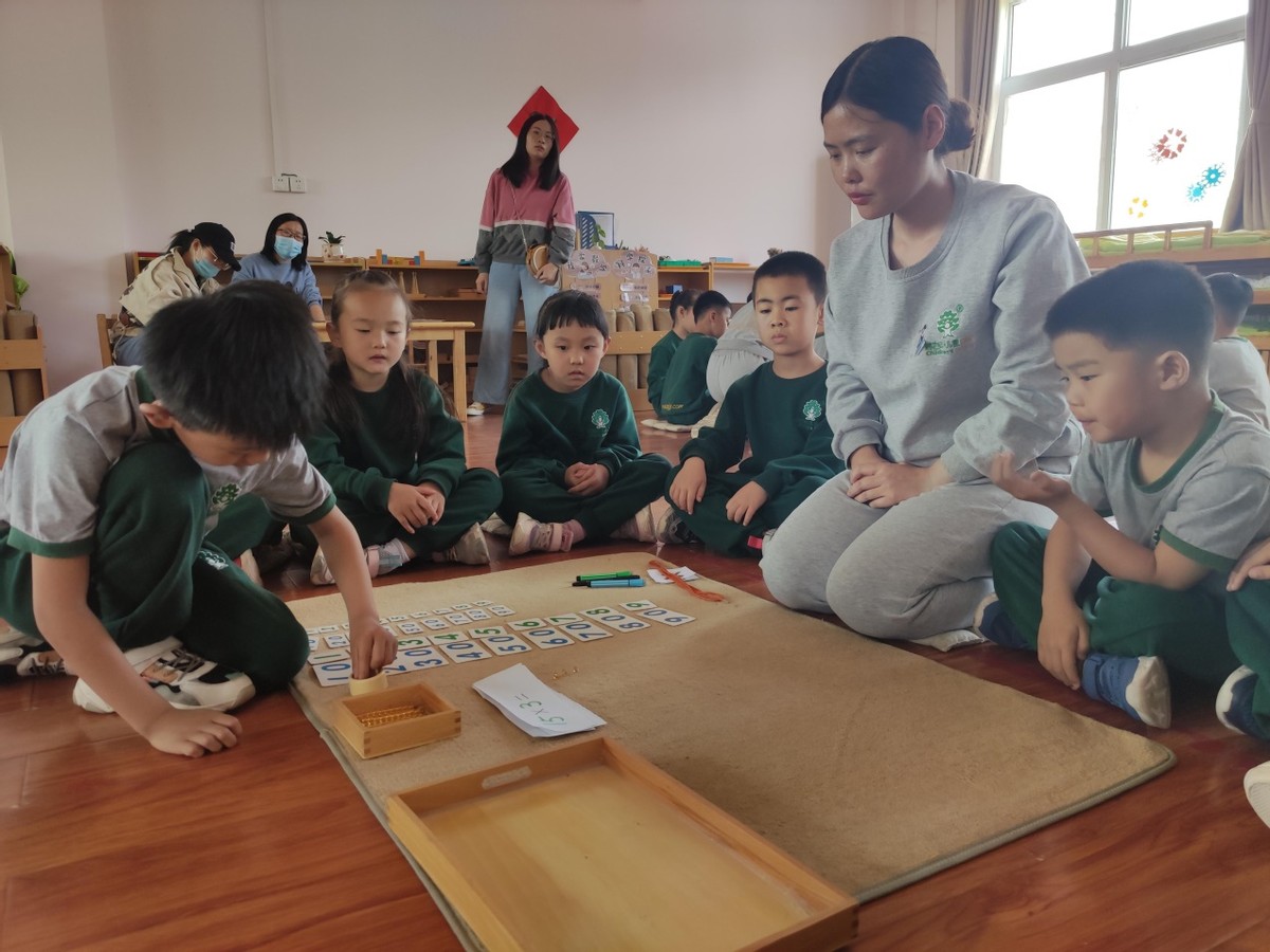 早教店加盟蒙特梭利,蒙特梭利教育加盟费多少钱