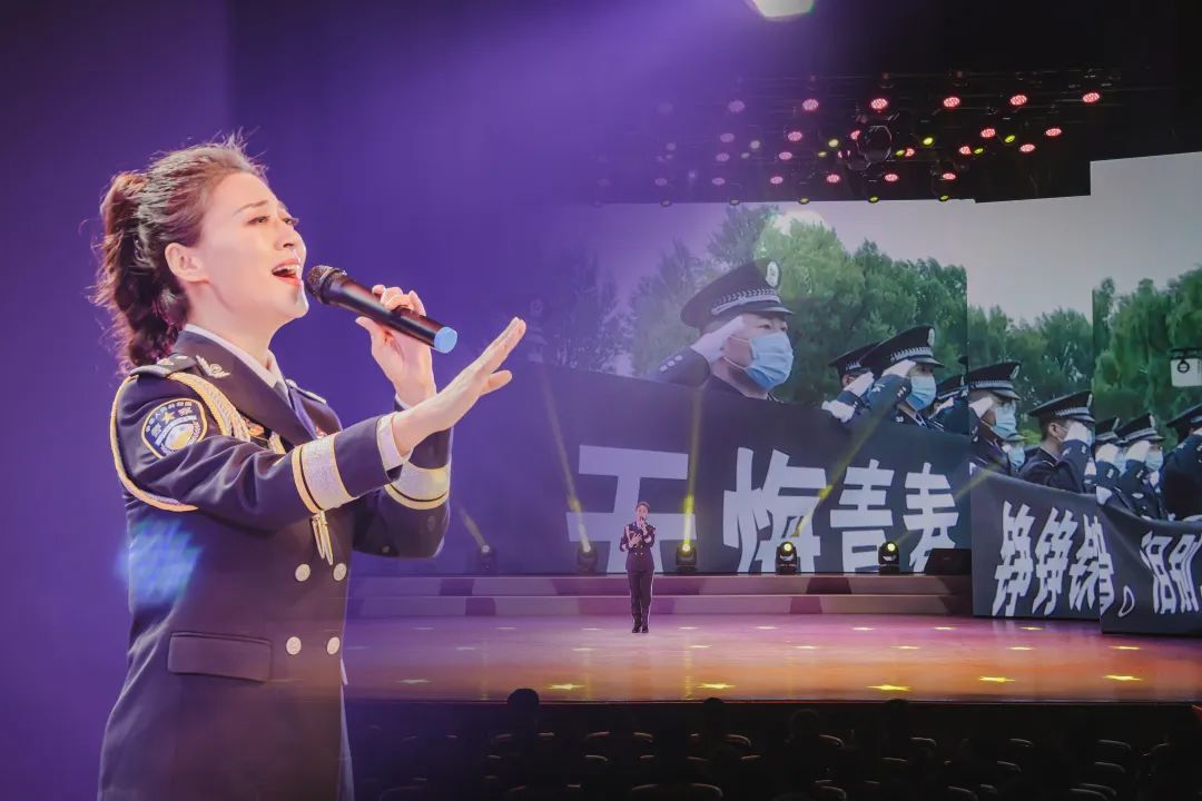 #致敬公安英雄##2023清明祭英烈#致敬·缅怀·奋进丨沈阳市公安局举行2023年清明主题诗文咏诵会