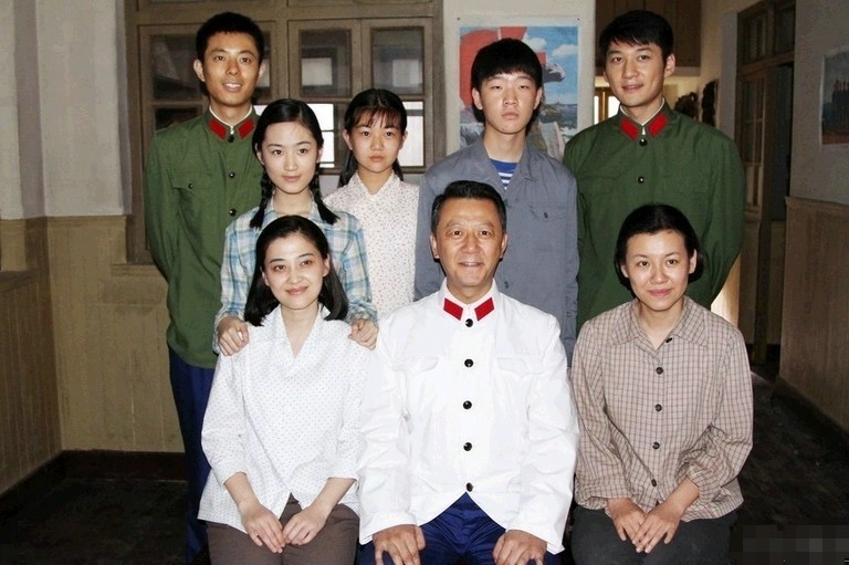 10部高分年代剧人世间垫底,近20年口碑最高的十部剧