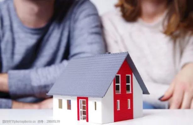 买房直接去售楼部还是找中介跟团,买房找售楼部还是中介团购价划算