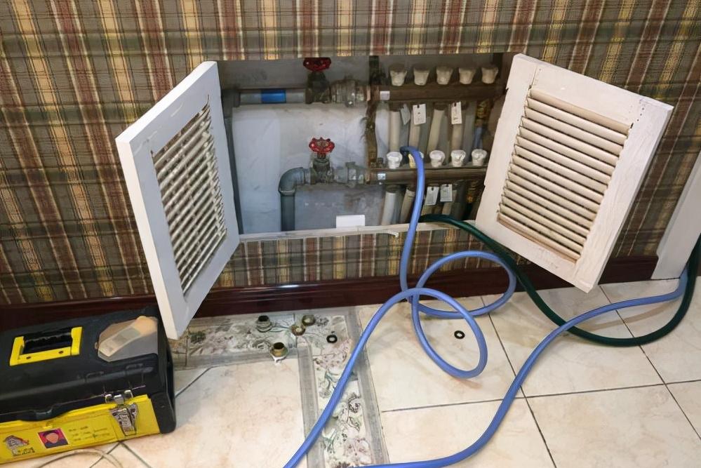 地暖到底怎么排气是正确的,地暖需要每天排气怎么办