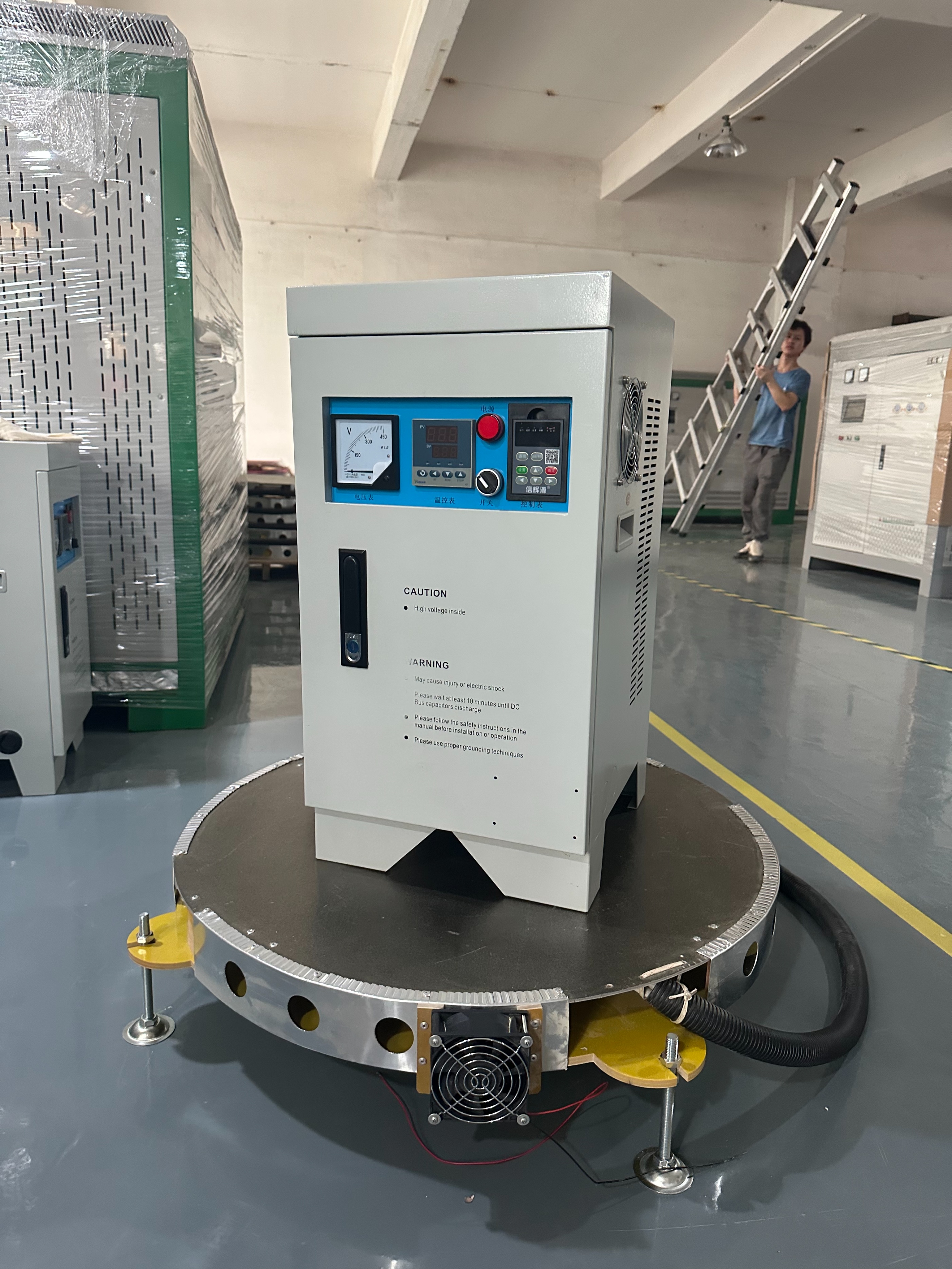 真空镀膜机扩散泵温度调多少合适,真空镀膜机扩散泵需要停电加热吗