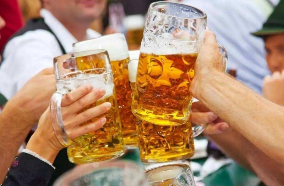 每天喝啤酒一瓶的危害,每天喝啤酒会得什么病