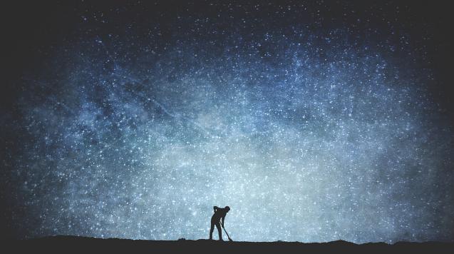 东航飞机的坠毁，告诉我们这世间除了生死，都是小事！