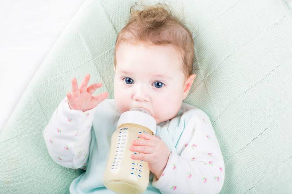 宝宝6个月了可以转二段奶粉吗,孩子6个月了有必要换二段奶粉吗