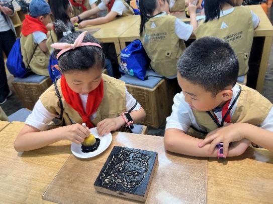 “学习二十大争做好队员”庆“六一”少年儿童“手拉手”研学之旅主题实践活动在呼和浩特举行