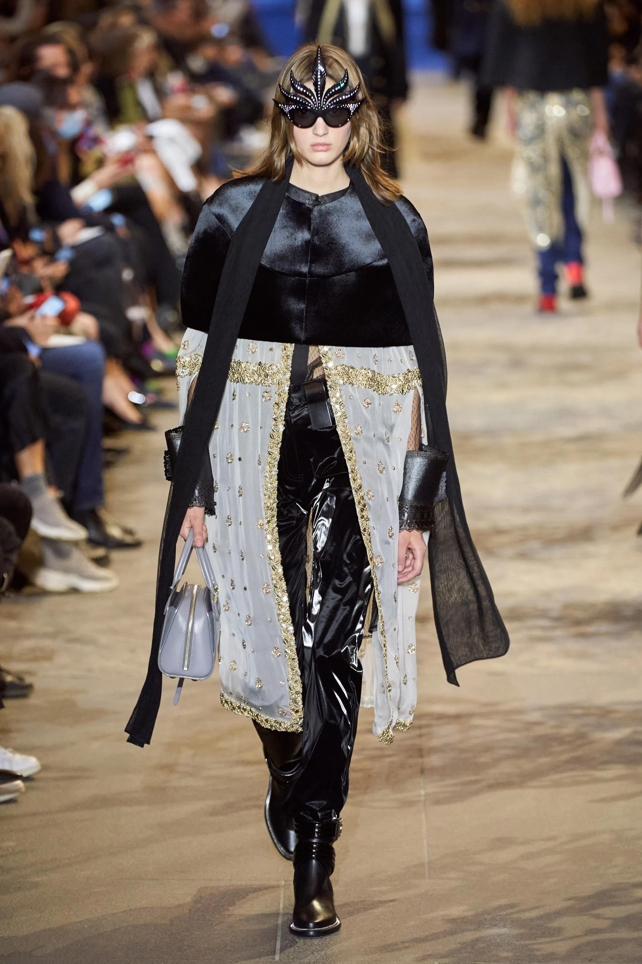 路易威登louisvuitton棕色棋盘,路易威登lvlouisvuitton2021春夏