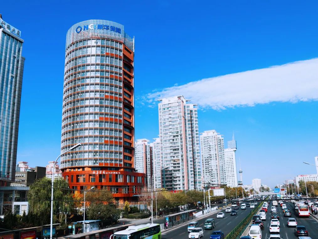 养老在家门口好吗,养老住大社区合适吗