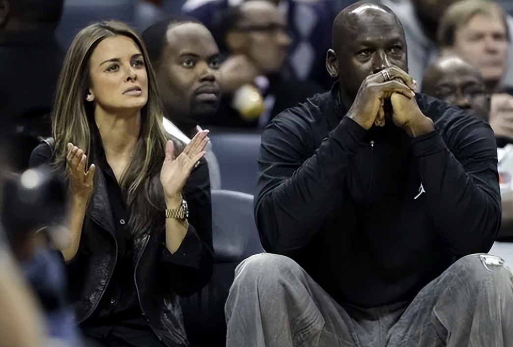 乔治娜乔丹,乔丹妻子伊薇特的身高