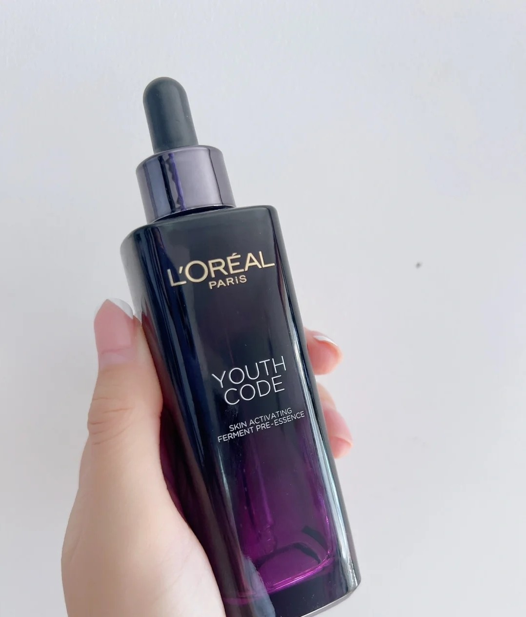 sk2精华好还是雅诗兰黛好,sk2霜和雅诗兰黛精华哪个好用