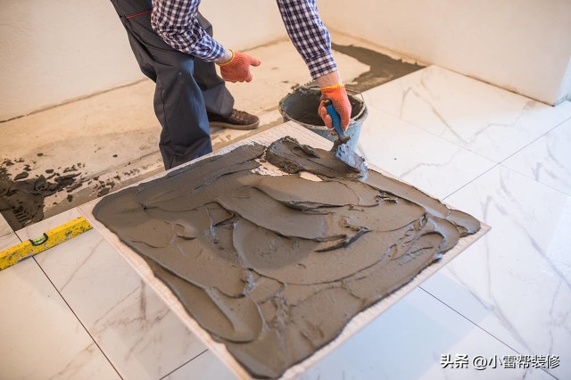 装修瓷砖在哪里买便宜些,普通家里铺瓷砖买多少钱一块合适