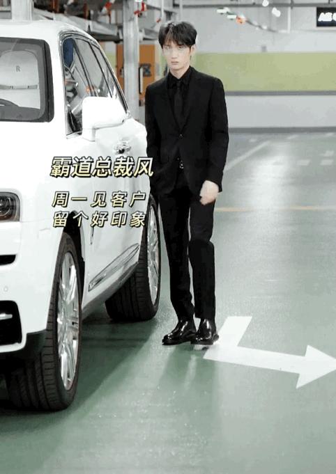 说好继承百亿家产，却成了搞笑男，豪门二公子有多“不务正业”？