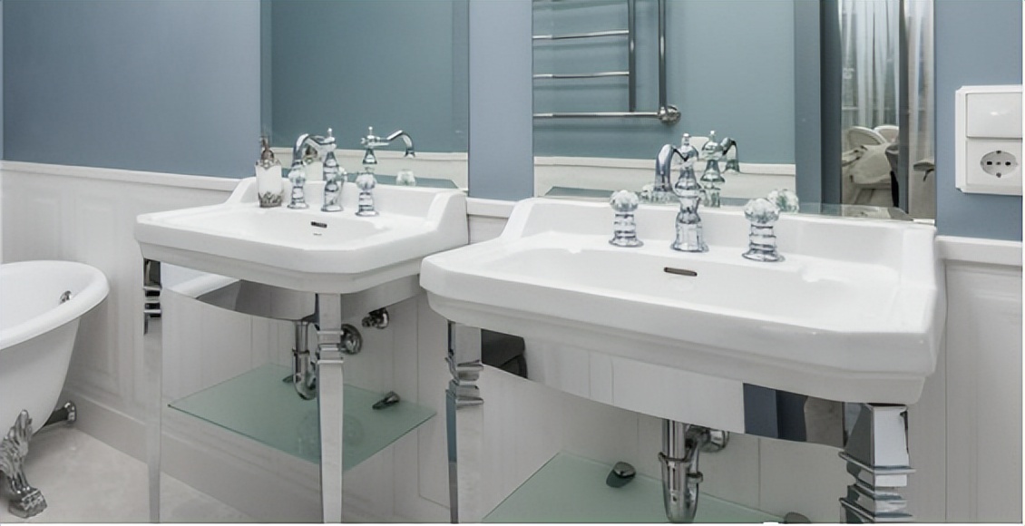 楼房卫生间漏水最好用的方法,房子卫生间漏水找谁修好呢