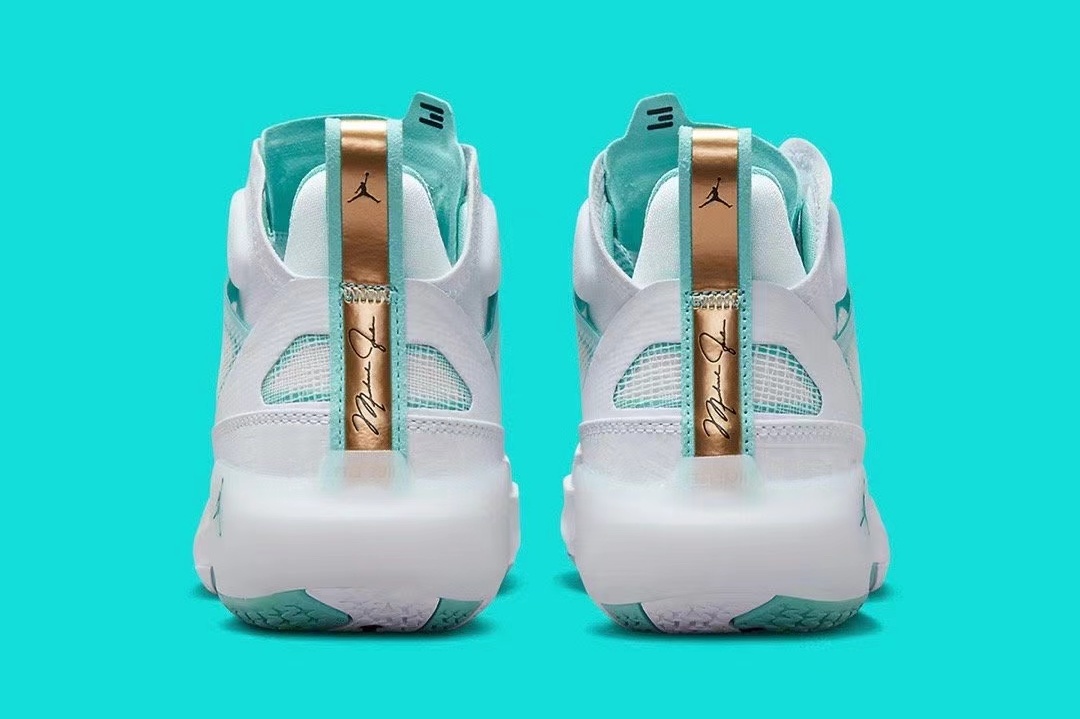 威金斯穿过的红色战靴,球鞋新鲜事爱心造型的af1纯白