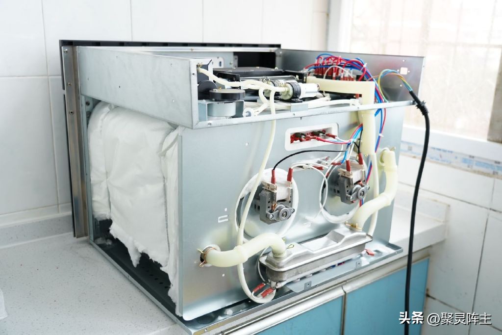 华凌hd800和凯度tdpro二代,华凌hd800与凯度gdpro哪个好