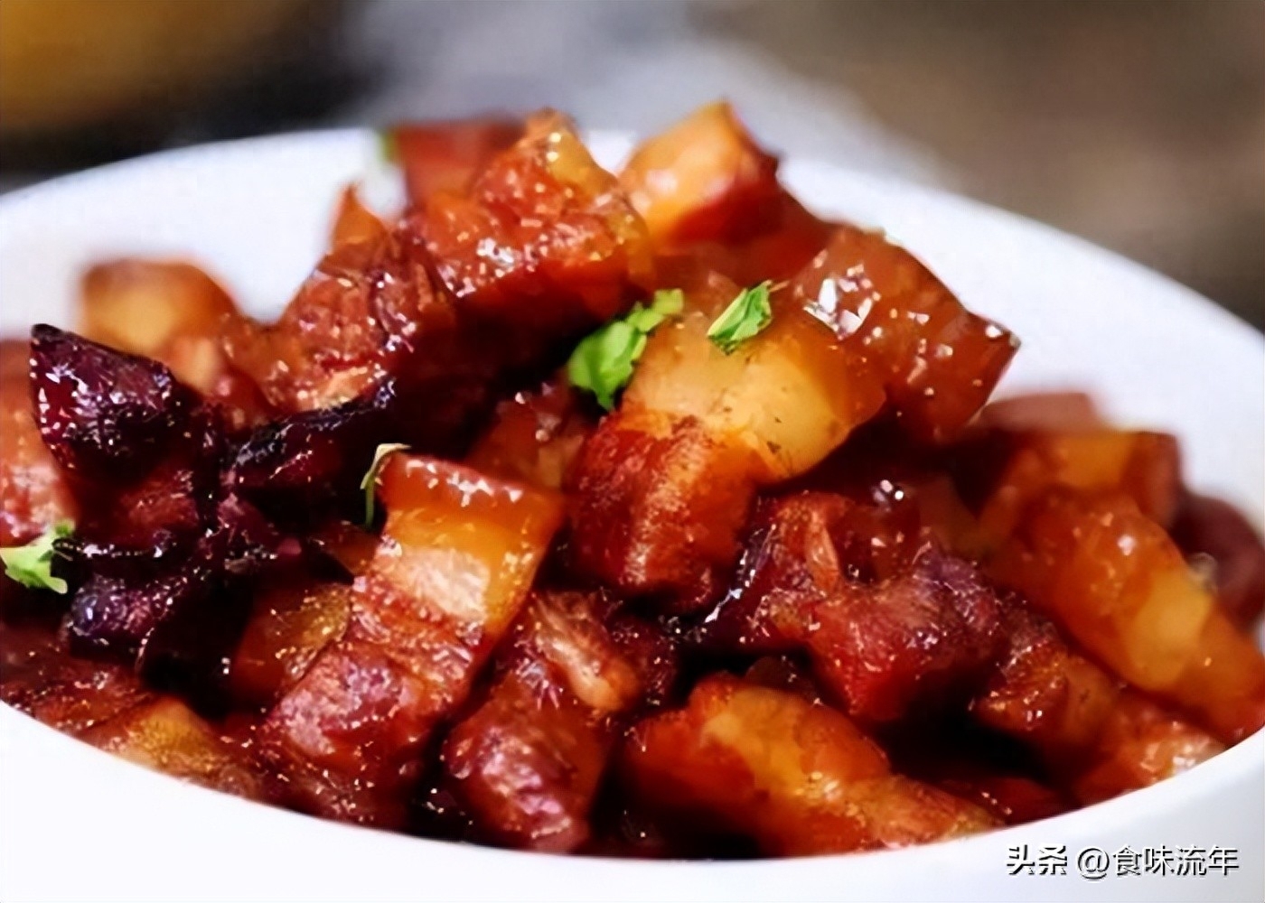 腐乳红烧肉做法简单不油腻,腐乳红烧肉吃一口就忘不了