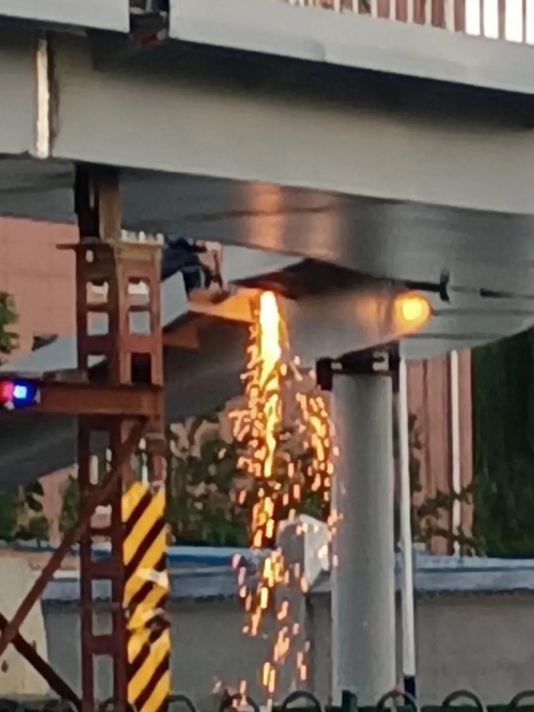 西安最新环形天桥,西安新修人行天桥