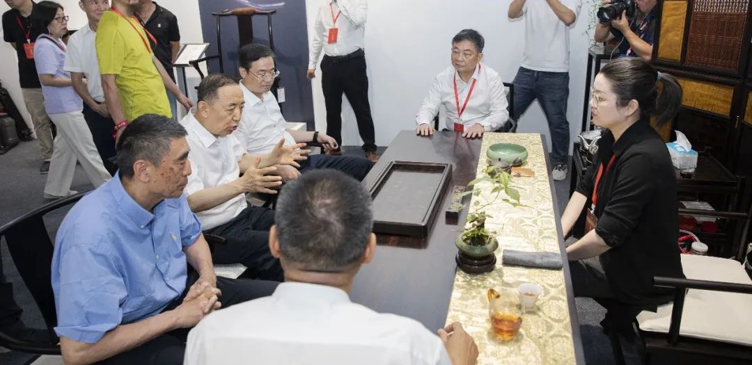 荣鼎轩红木家具公司,东阳荣鼎轩红木家具