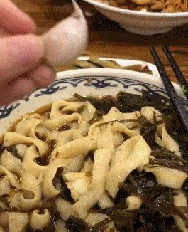 网恋奔现大型翻车纯属尴尬,网恋奔现兄弟们这算翻车吗