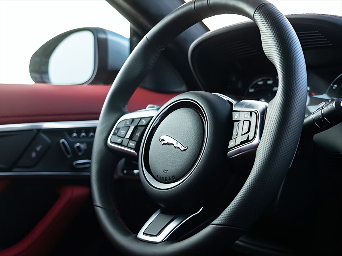 新款捷豹xel波尔多红色内饰,捷豹xfl改装内饰波尔多红