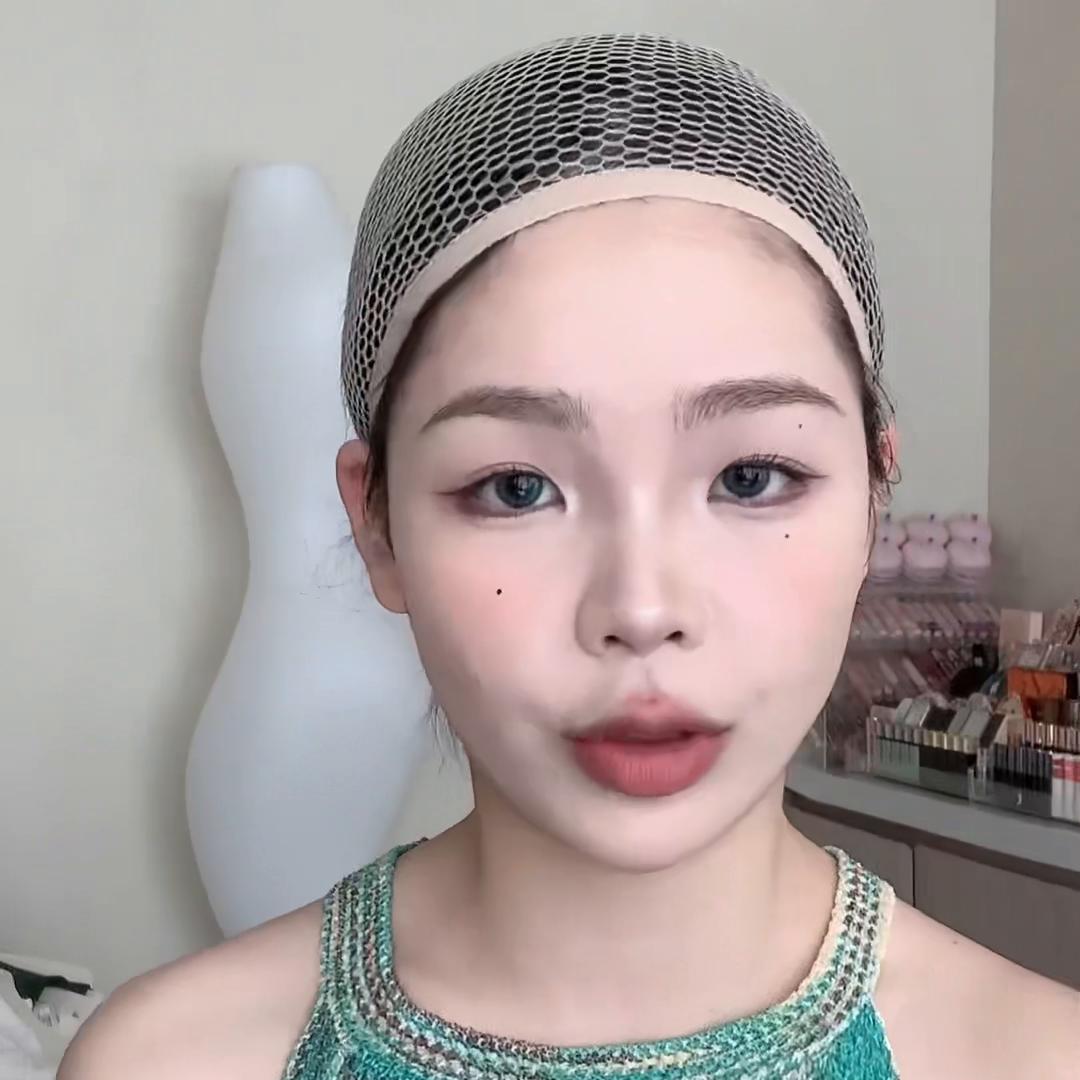 假发如何打理及如何佩戴,佩戴假发怎么修剪自己的真发