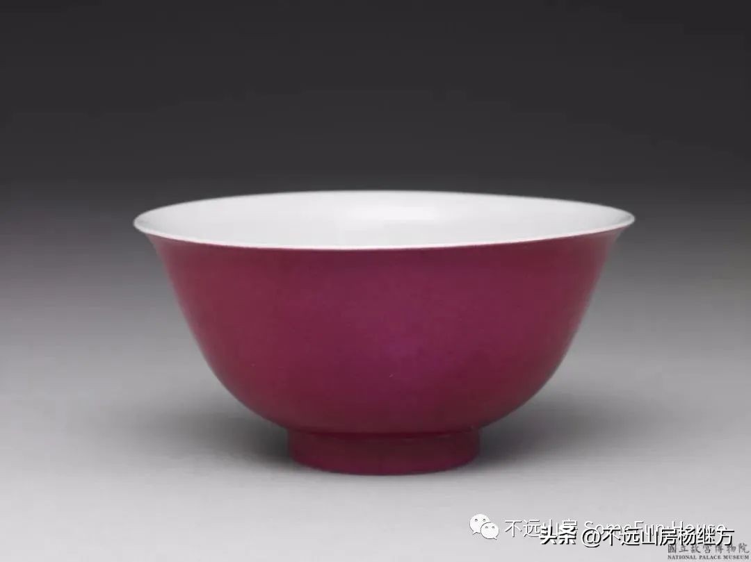 雍正乳白釉瓷器 (雍正年代青釉瓷器)