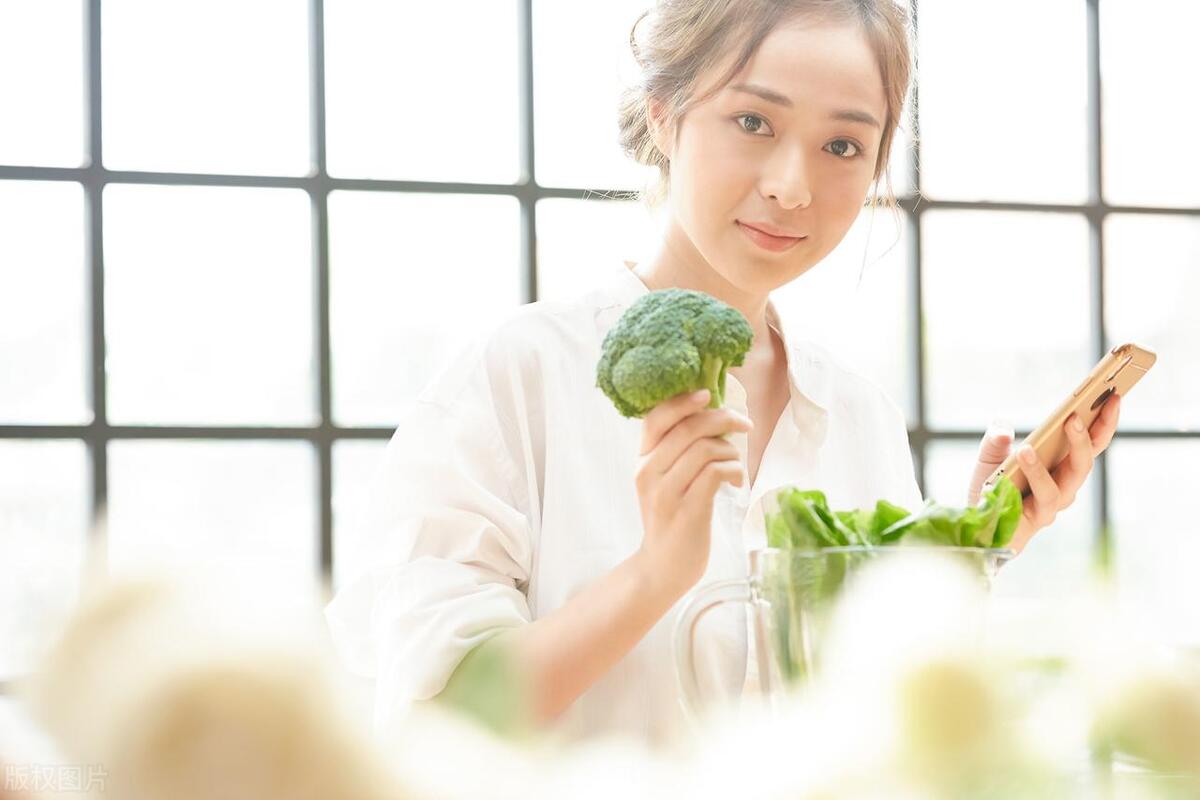 乳腺纤维瘤是什么原因引起,怎么预防乳腺纤维瘤复发