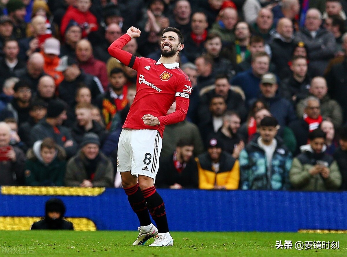 英超最新积分榜:曼联2-1排第3,纽卡战平排第4,利物浦0-3排第10