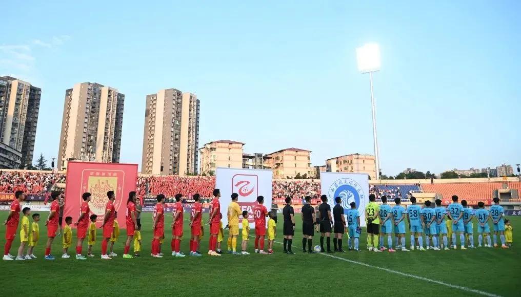 中乙最新第七轮积分榜,中乙第三轮大连智行对海门队