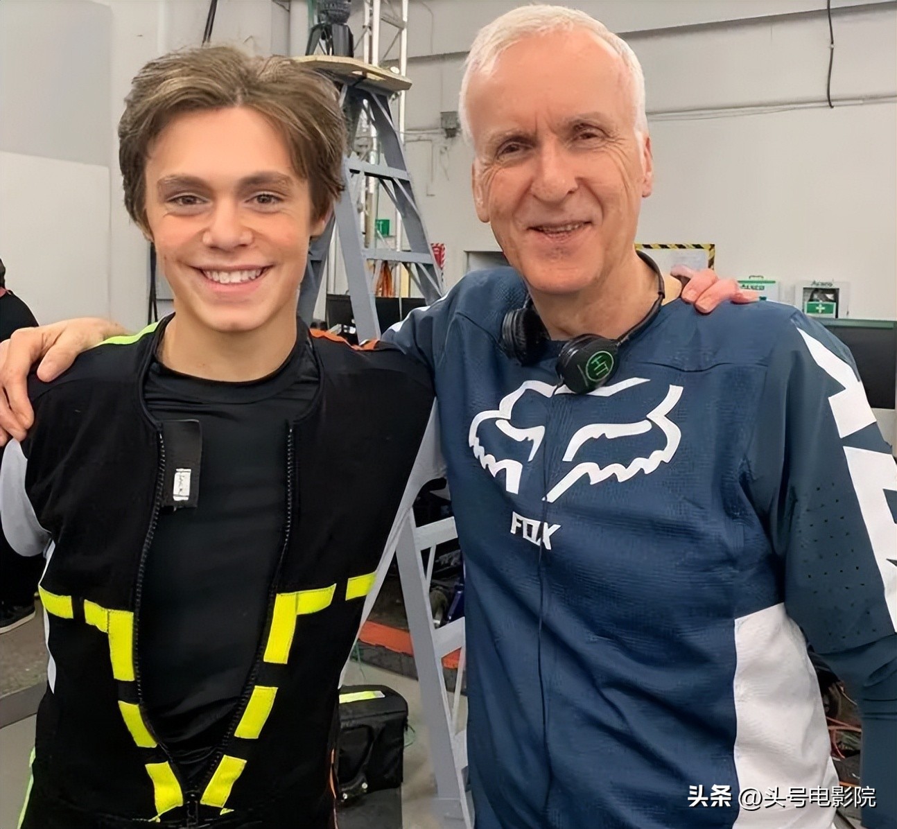 豆瓣8.4开分！揭秘《阿凡达2》主角：73岁奶奶演少女，70岁演反派