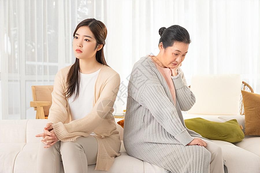 异地恋有分离焦虑怎么安慰,异地恋的心酸与无奈怎么解决