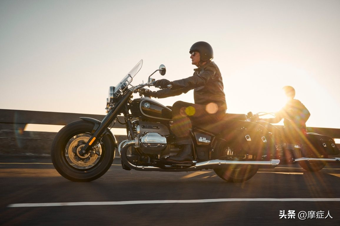 宝马r18游侠第一视角骑行,bmwr18classicnakedbike
