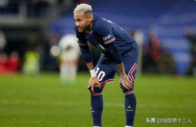 足球解读内马尔,早期内马尔对足球有一种纯粹爱