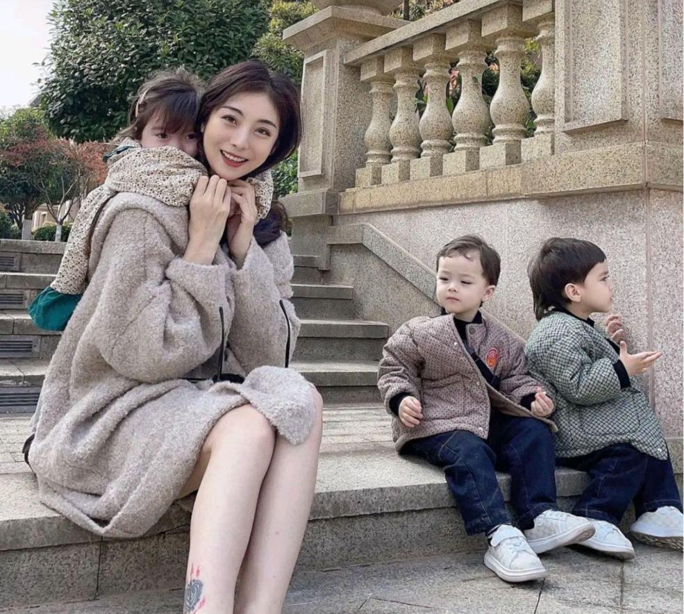 叶海洋的混血女儿现在多大了,生五国混血的单亲妈妈叶海洋