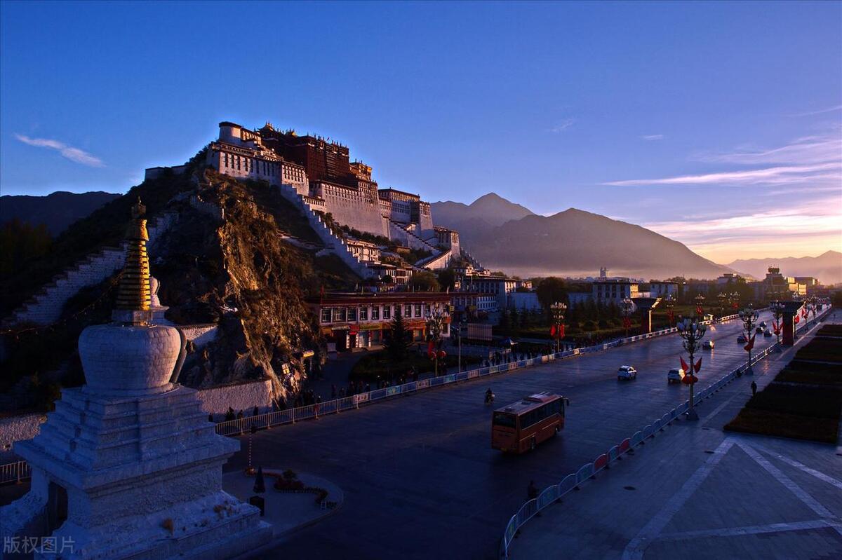 拉萨旅游地区打卡地点介绍,拉萨周边网红打卡景点