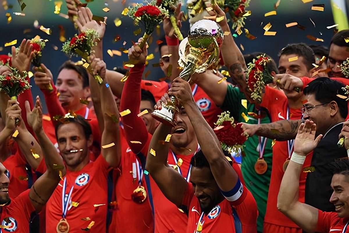 道德胜利到“胜利之国”——简析军事独裁时足球如何引发国家认同