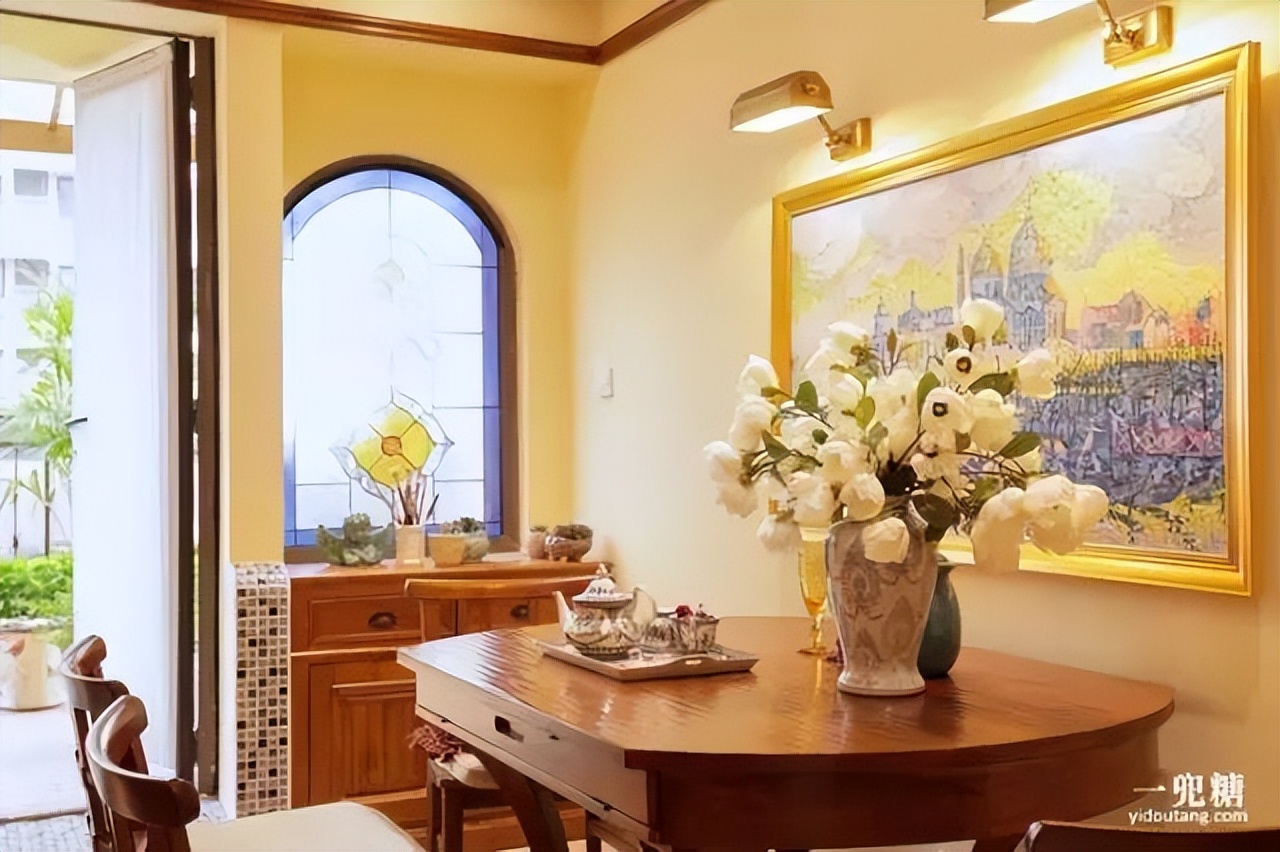 从装饰着手让家里更加温馨,从硬装开始打造家的高级感