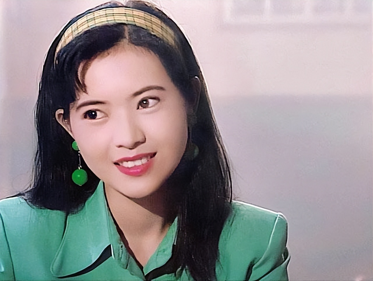 蓝洁瑛为什么落在五台山 (为什么蓝洁瑛有艳绝五台山)