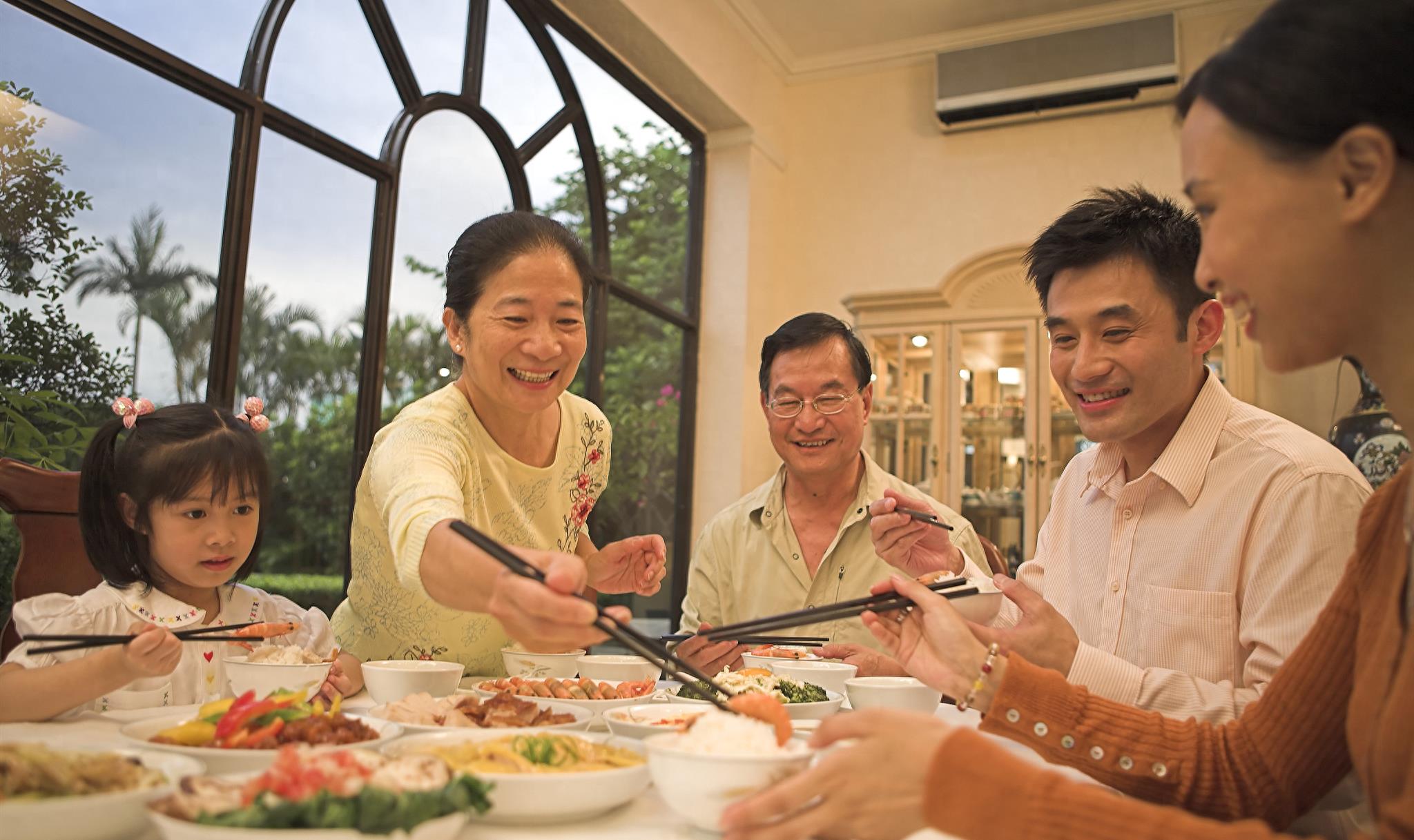 哥哥欠妹妹钱不还怎么办,哥哥欠妹妹有钱迟迟不还